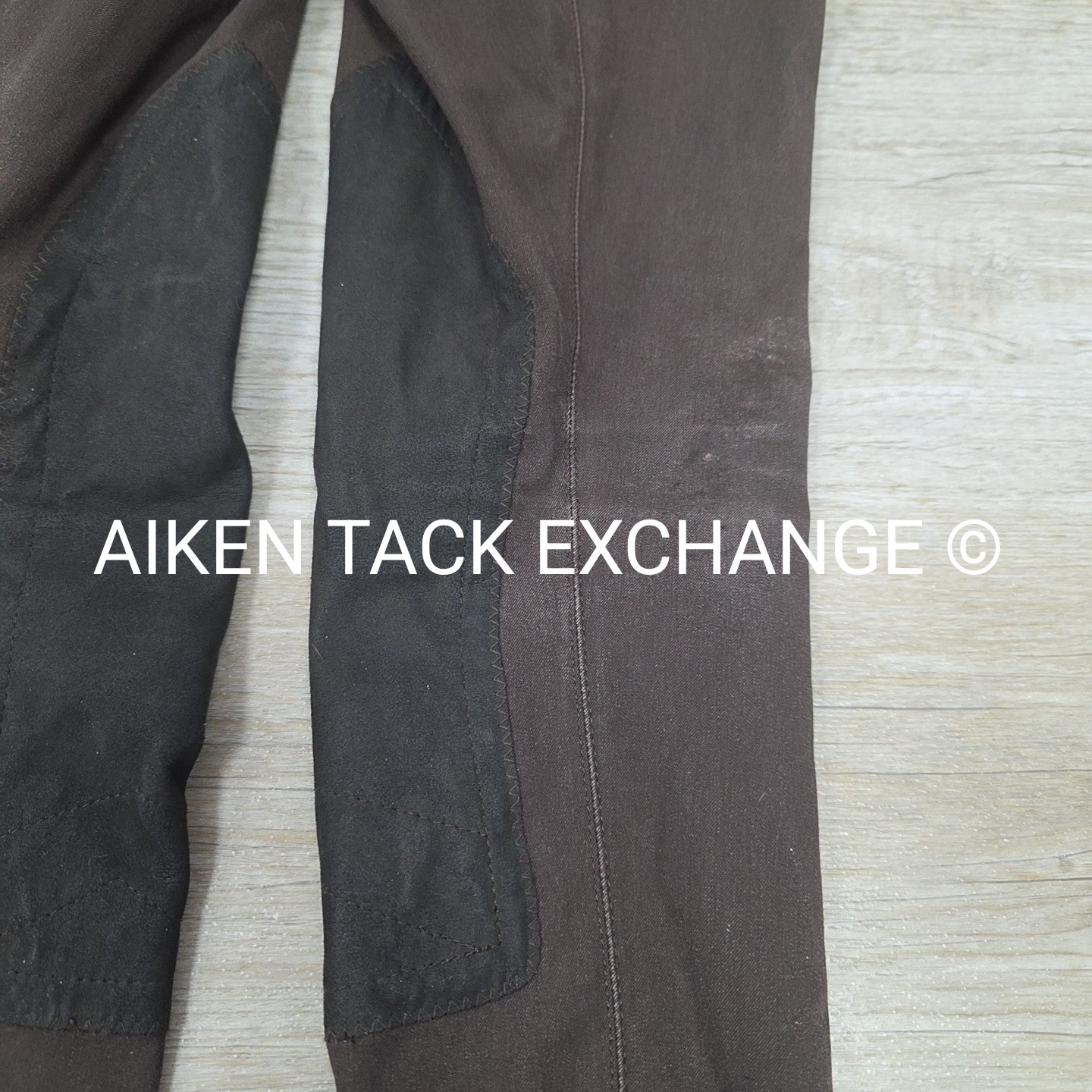 Tailored Sportsman Trophy Hunter Knee Patch Breeches, Size 24