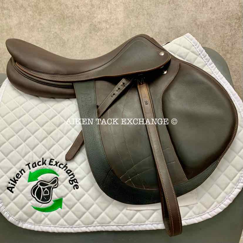 2023 Arion Atlas Close Contact Jump Saddle, 18" Seat, 2A Flap, Medium Tree, Foam Panels, Full Buffalo Leather, Comes with Matching Stirrup Leathers