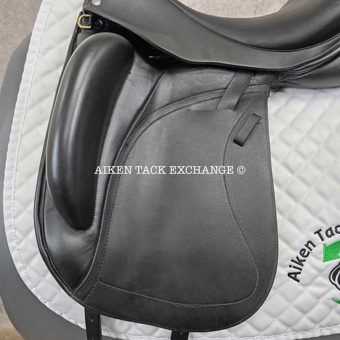 2016 Custom Saddlery Wolfgang Solo Monoflap Dressage Saddle, 17.5" Seat, Adjustable Tree, Wool Flocked Panels