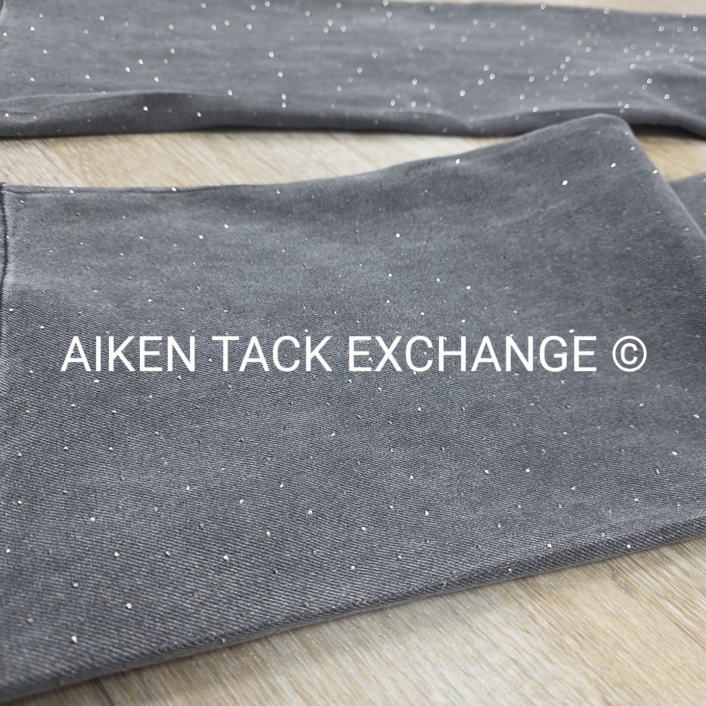 Skies Are Blue Elastic Waist Wide Leg Rhinestone Jeans, Women's Small