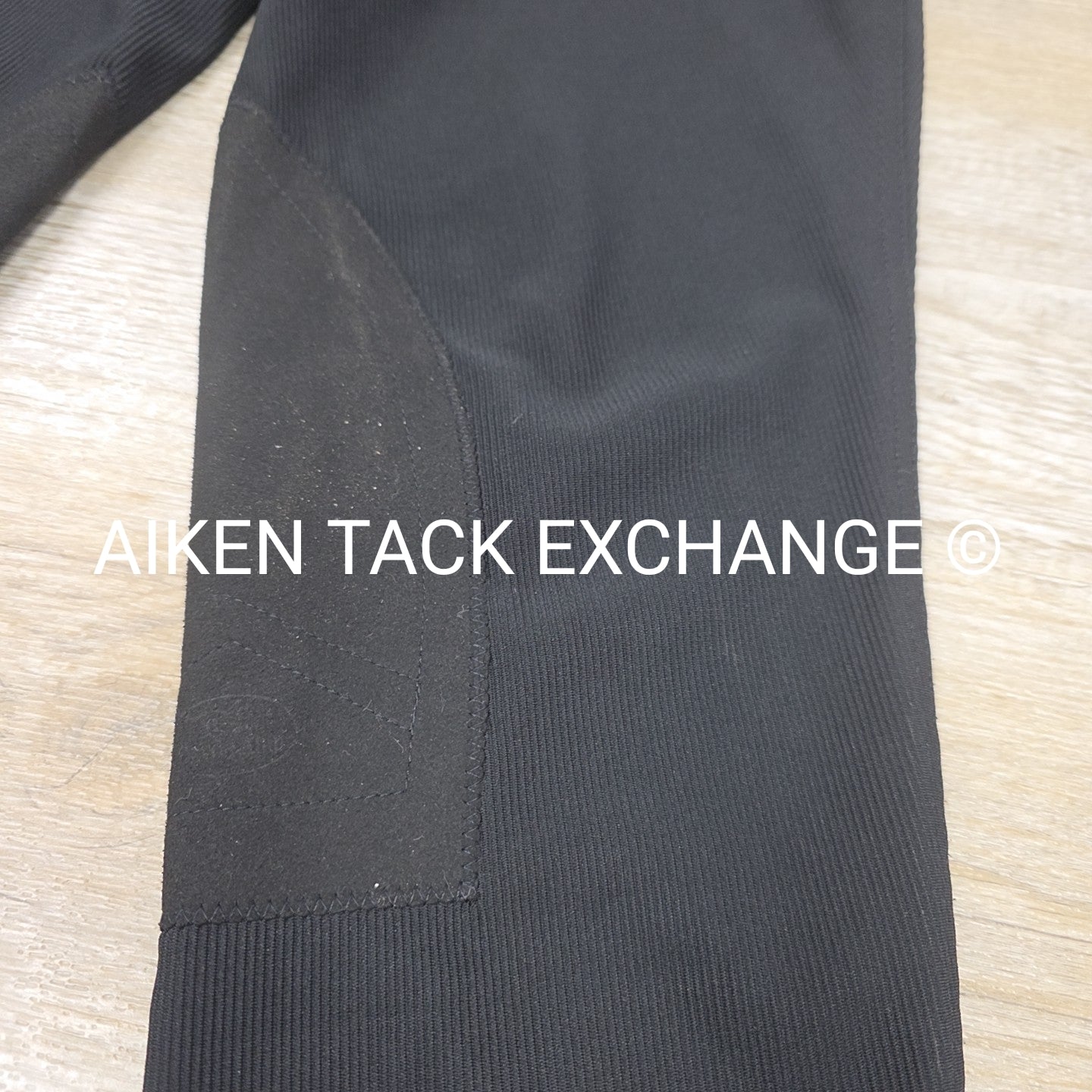 Devon-Aire Knee Patch Breeches, Size 30