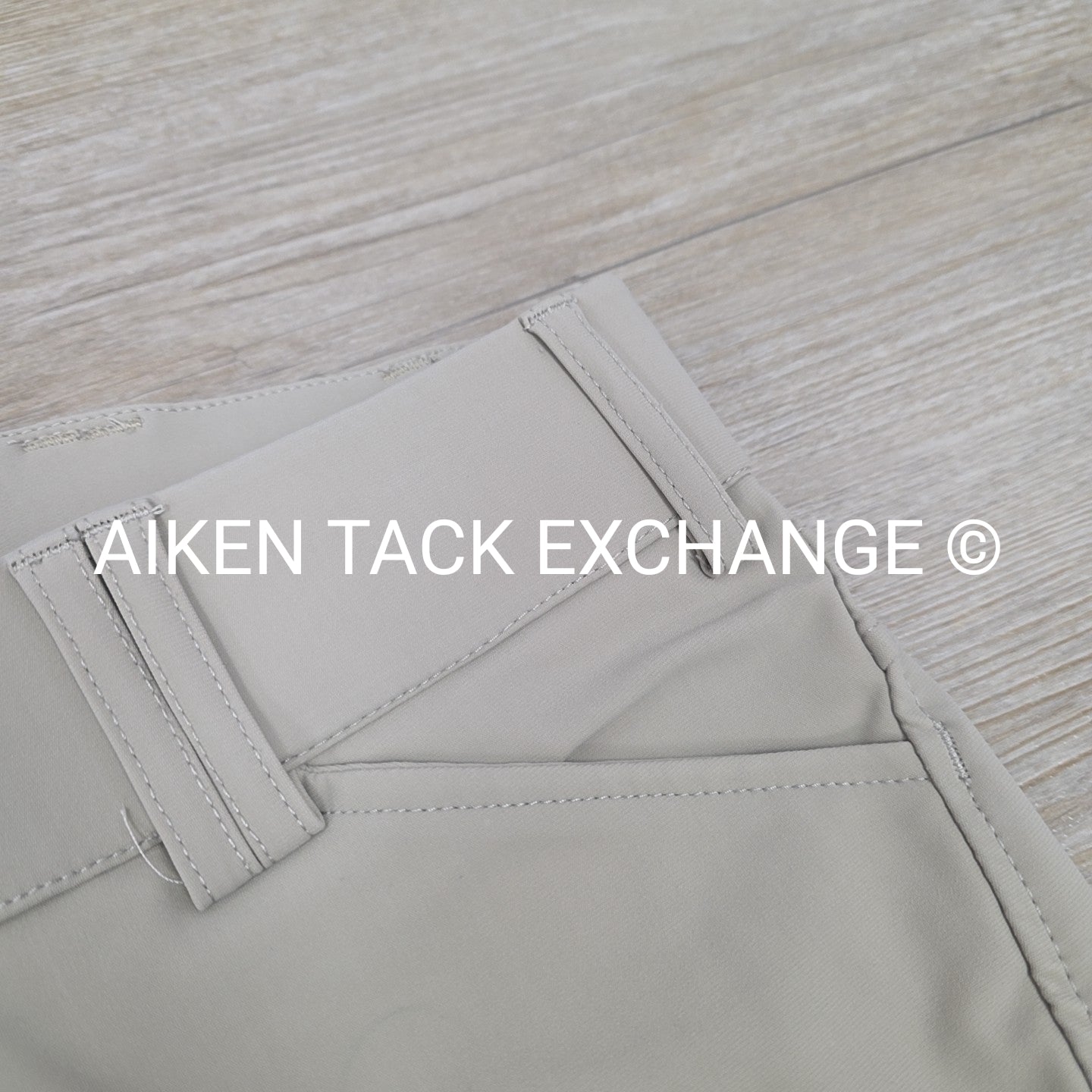 Ariat Tri Factor Silicone Full Seat Breeches, Size 26 L