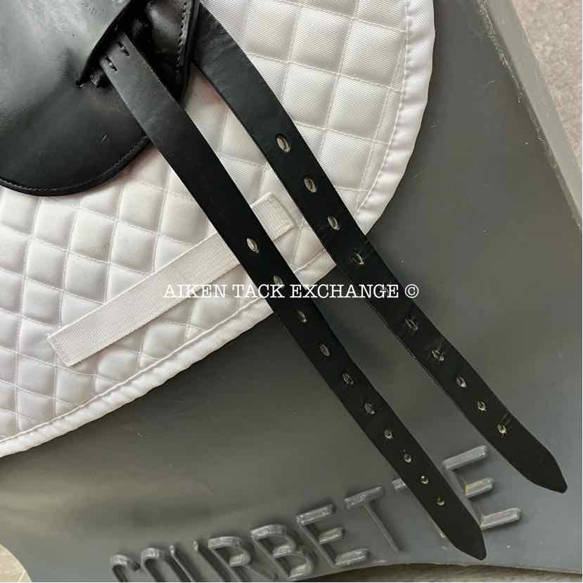 **On Trial** 2014 Schleese Obrigado Dressage Saddle, 17" Seat, Adjustable AdapTree, Wool Flocked Panels