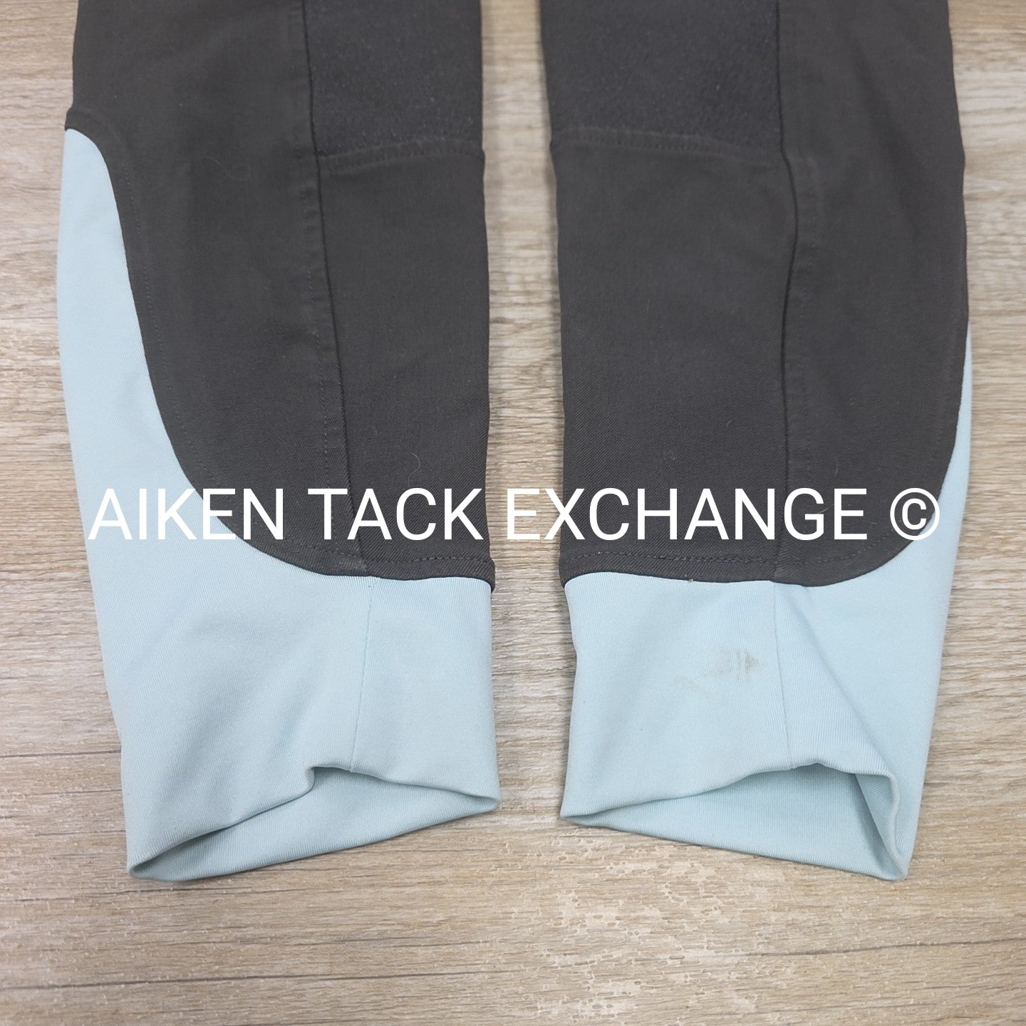 BARGAIN BUNDLE: Ovation Full Seat Breeches, 28 & Dover Saddlery Silicone Full Se