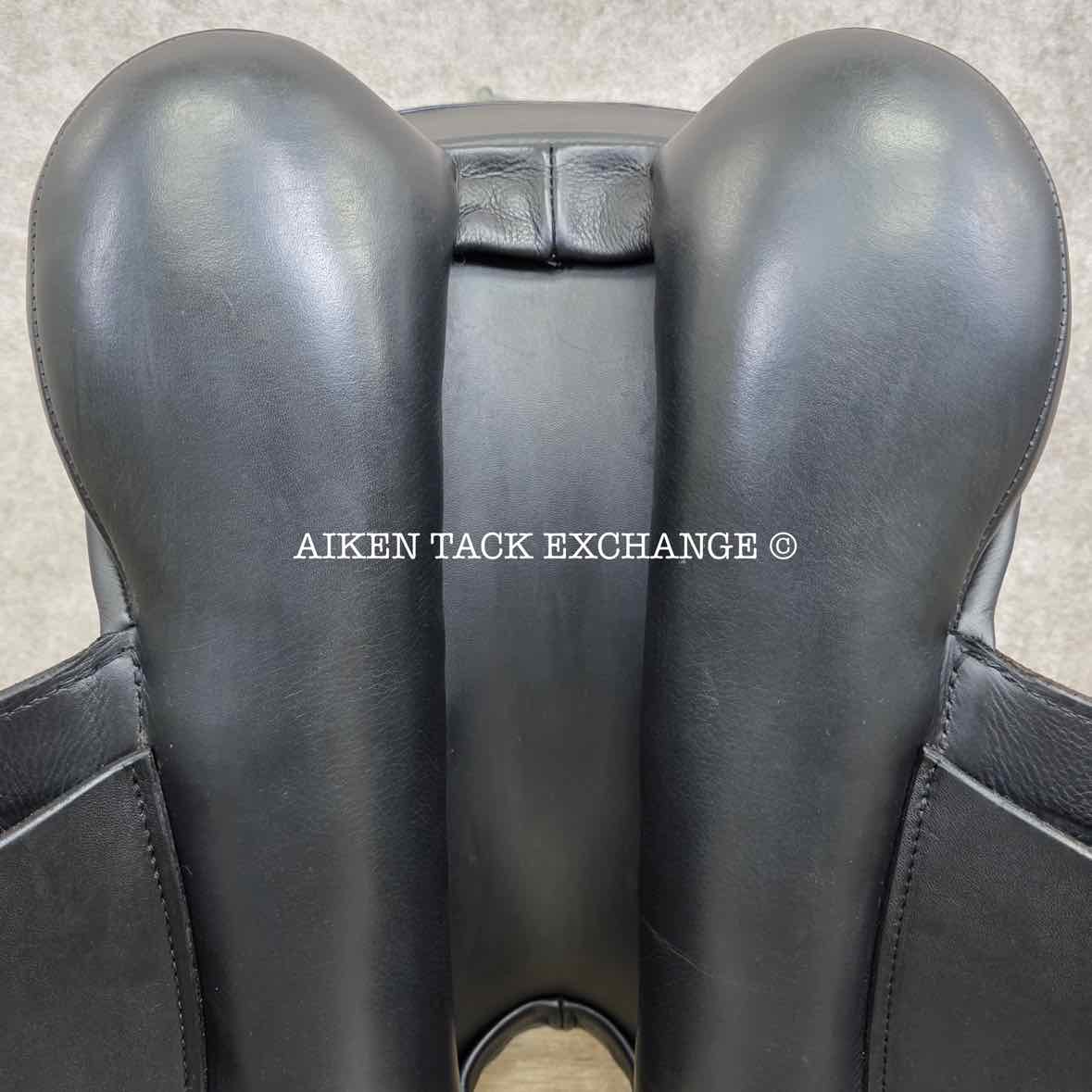 2020 County Epiphany Monoflap Dressage Saddle, 17.5" Seat, Medium Narrow Tree, Wool Flocked Panels