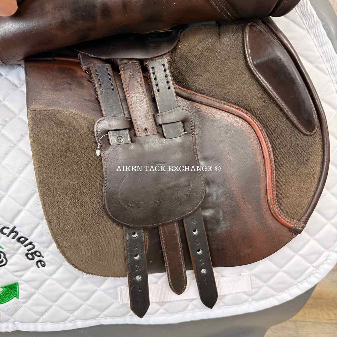 2006 Bates Close Contact Jump Saddle, 17.5" Seat, Adjustable Tree - Changeable Gullet, Wool Flocked Panels