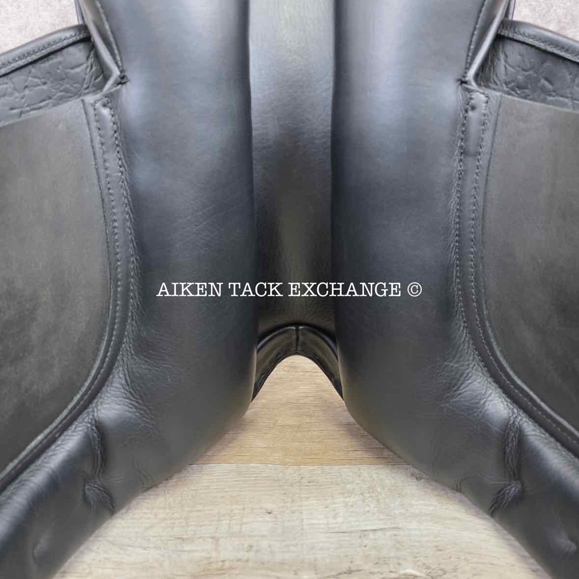 **SOLD** 2013 County Perfection Dressage Saddle, 17.5" Seat, Narrow Tree, Wool Flocked Panels