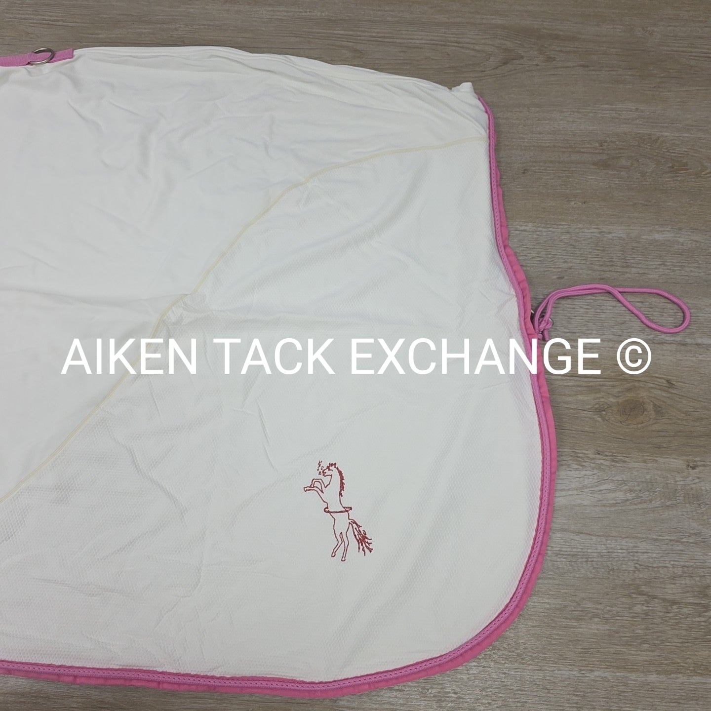 Fenwick Equestrian Pop Star Dress Sheet Sporty Cooler, 68"