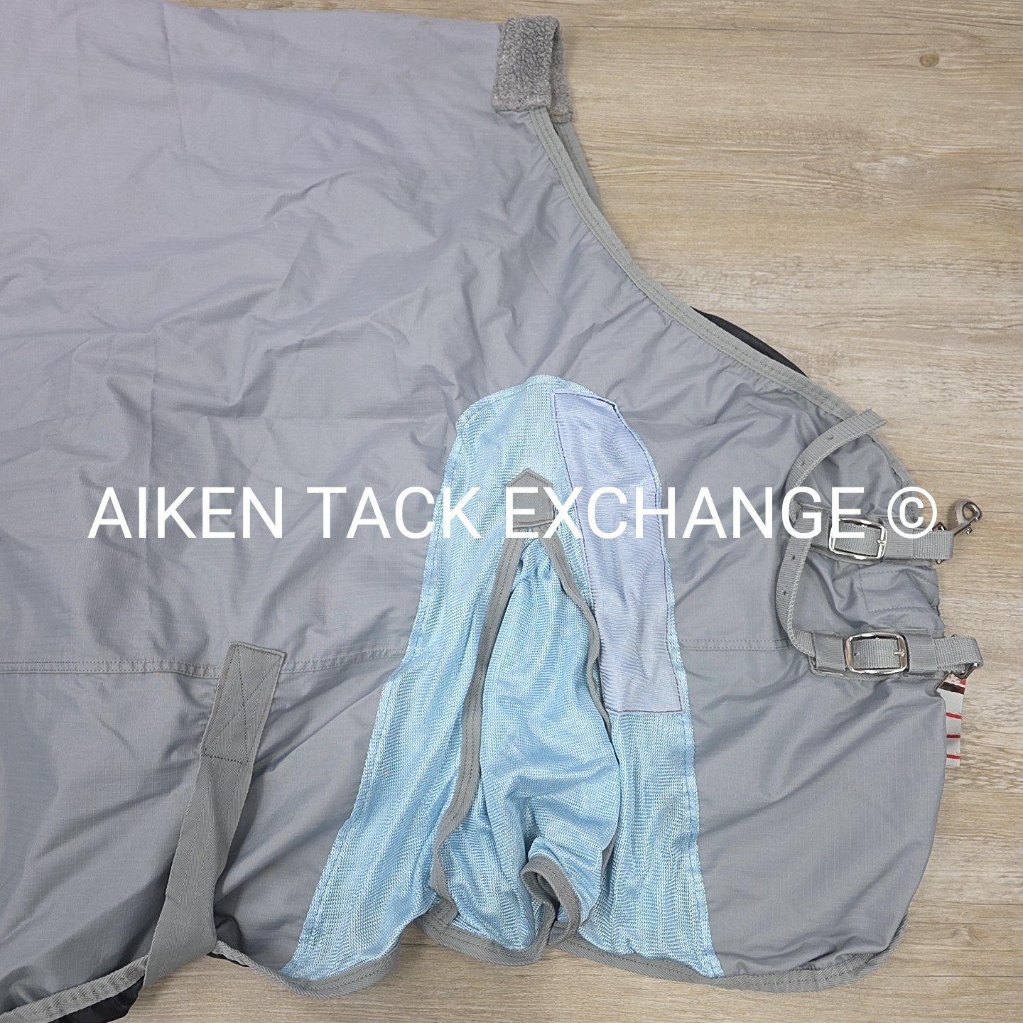 Schneiders Airmesh II Turnout Sheet, Size 76" (has been repaired)