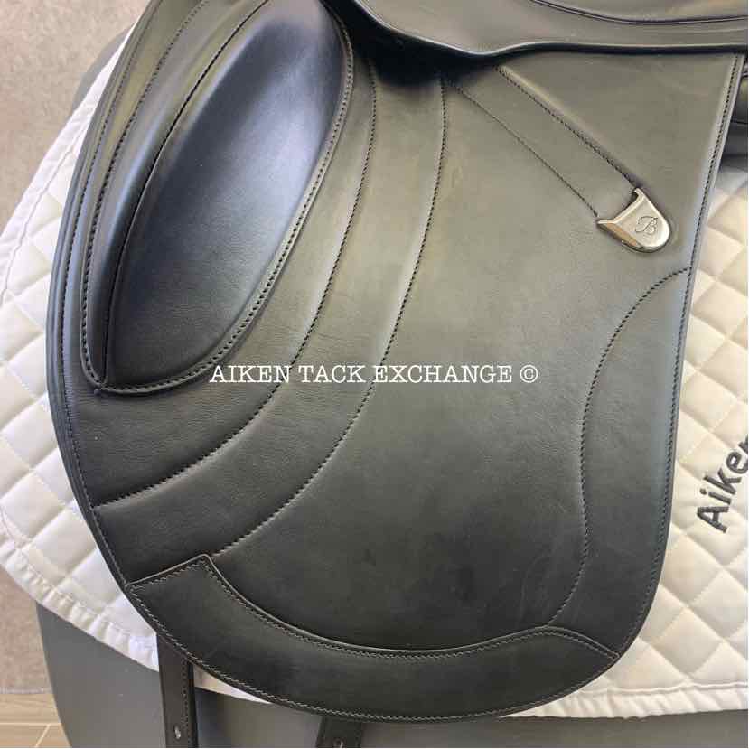 2021 Bates Innova Mono+ Dressage Saddle in Luxe Leather, 17" - 17.5" Seat: Size 1, Adjustable Tree - Changeable Gullet, CAIR Panels