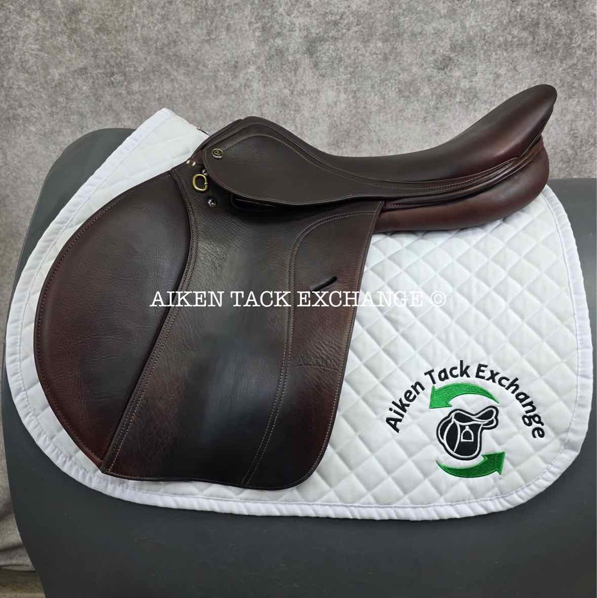 **SOLD** 2016 Ovation San Telmo Close Contact Jump Saddle, 17.5" Seat, Adjustable Tree - XCH Changeable Gullet, Foam Panels
