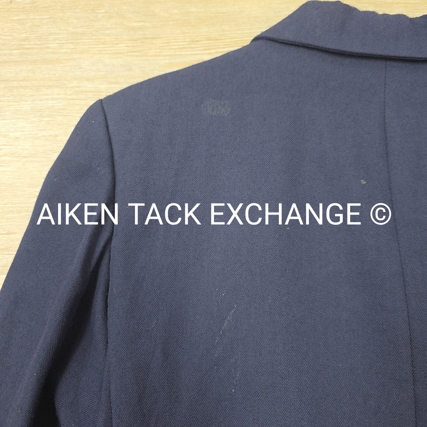 Platinum Show Coat, Size 10