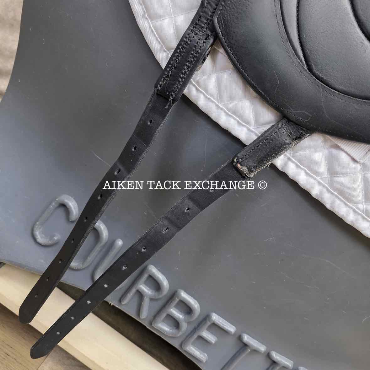 2016 Antares Cadence Monoflap Dressage Saddle, 17" Seat, 3D Flap, Medium Wide Tree, Foam Panels, Full Buffalo Leather