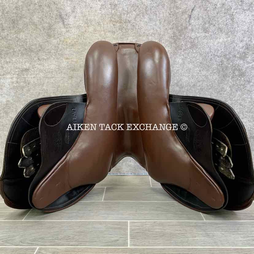 2019 Schleese Bi-NateLine UniLight Hunter/Equitation Jump Saddle, 17" Seat, Adjustable AdapTree, Wool Flocked PSI Panels