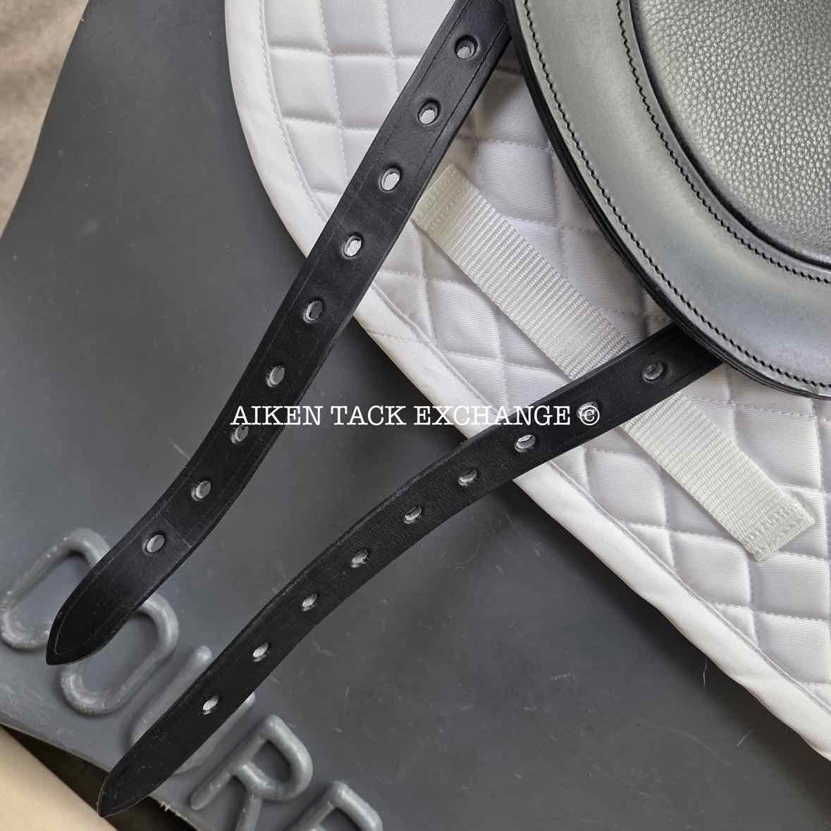 2023 Envy by Custom Saddlery Aurora Monoflap Dressage Saddle, 17" Seat, Adjustable Tree, Wool Flocked Panels