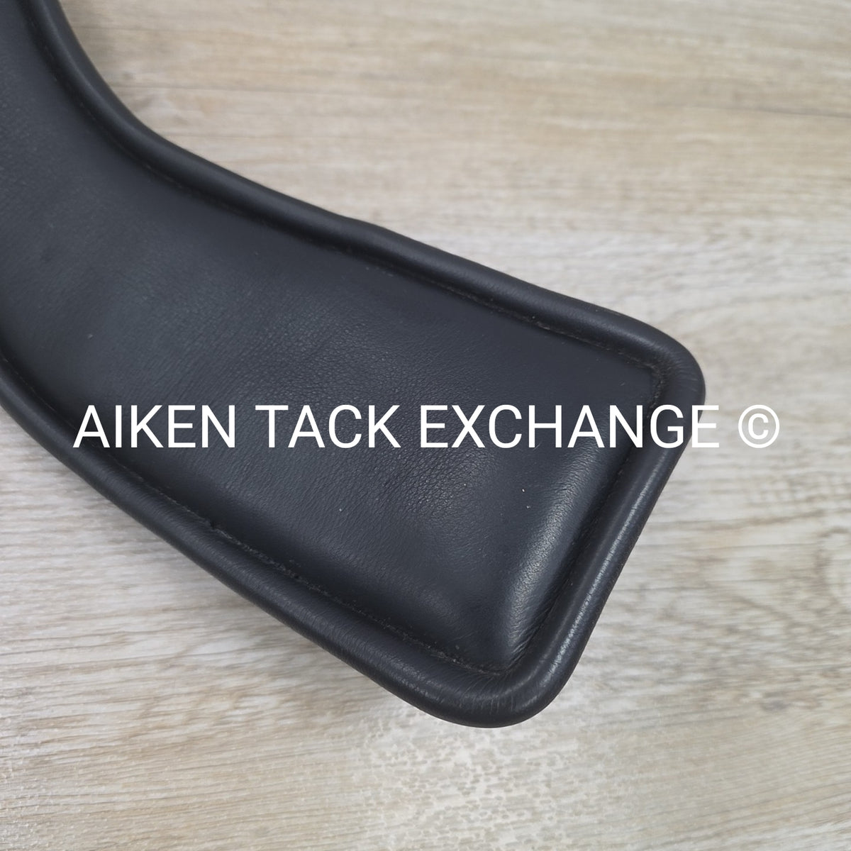 Total Saddle Fit Shoulder Relief Girth, Black, 24"