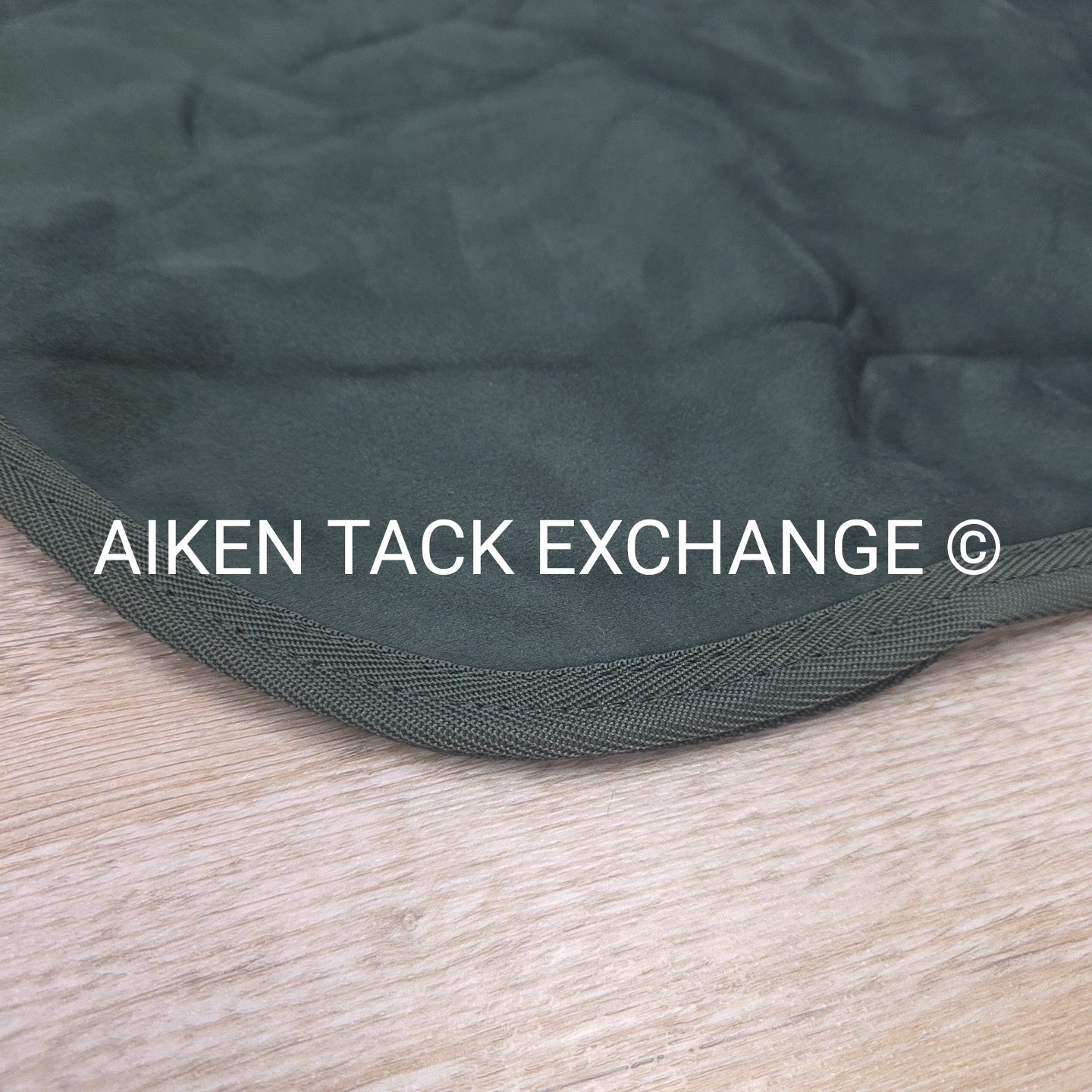 Fenwick Equestrian EquSuede Quarter Sheet, Green, Size Large