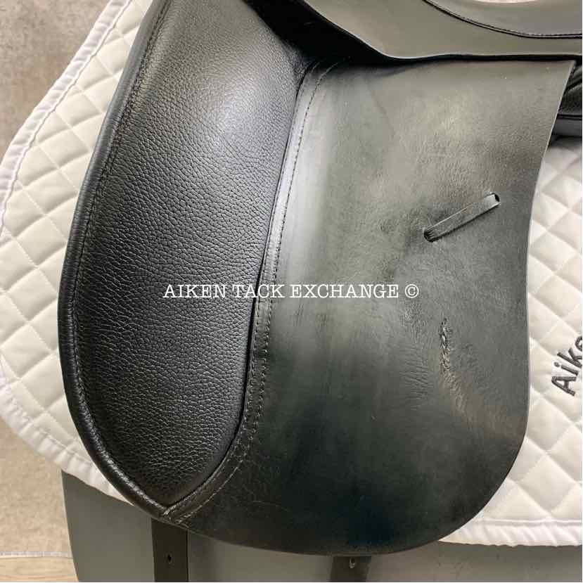 **SOLD** 2015 JRD Bella Dressage Saddle, 17" Seat, Medium Wide Tree, Wool Flocked Panels