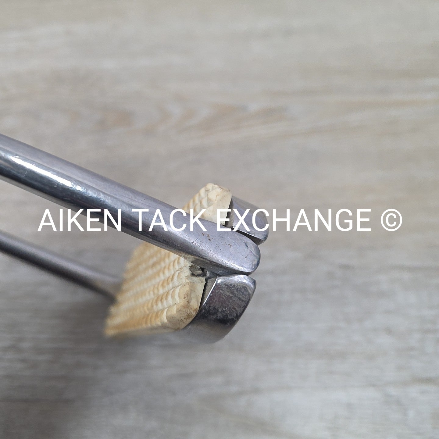 Korsteel Flex II Stirrup Irons, 4.75"