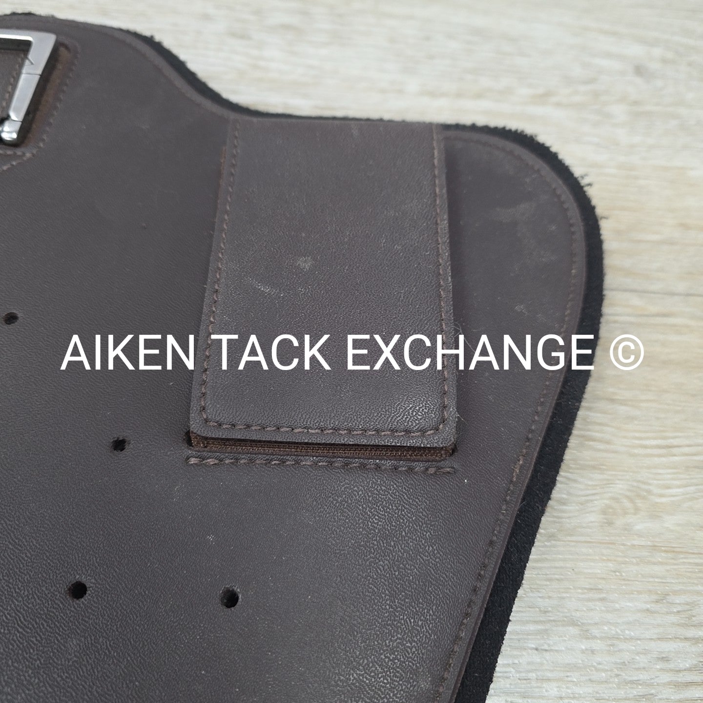 Wintec Belly Guard Stud Guard Girth Attachment, Brown