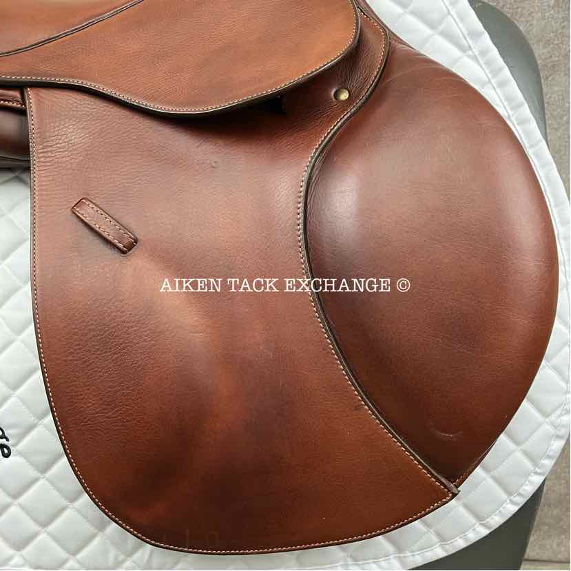 **SOLD** 2018 Stubben Redwood Ascend Close Contact Jump Saddle, 16.5" Seat, 32cm Tree - Wide, Wool Flocked Panels