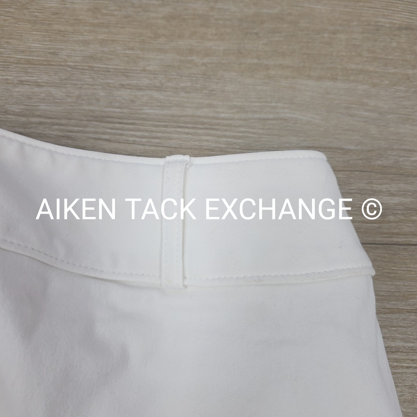 Tailored Sportsman Trophy Hunter Knee Patch Breeches, Size 32