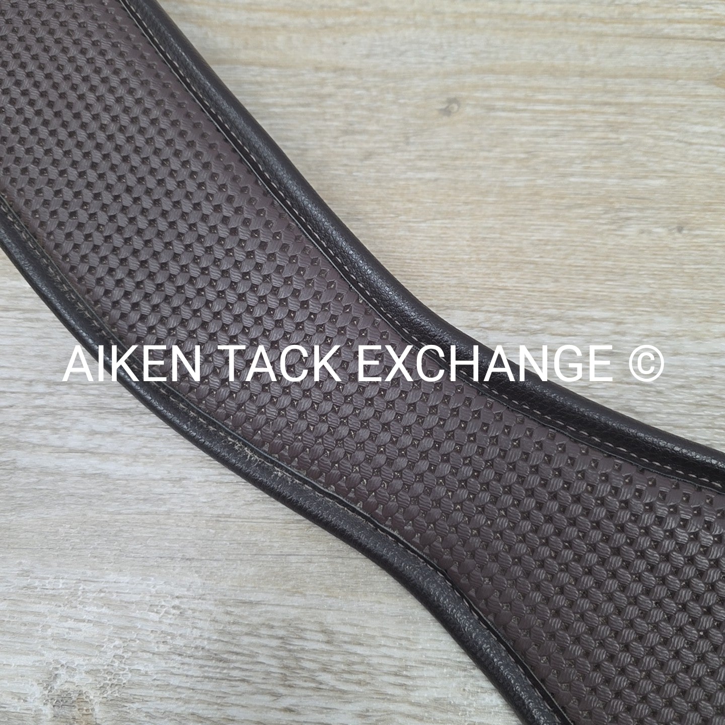 Total Saddle Fit Anatomic Shoulder Relief Girth, Brown, 50"