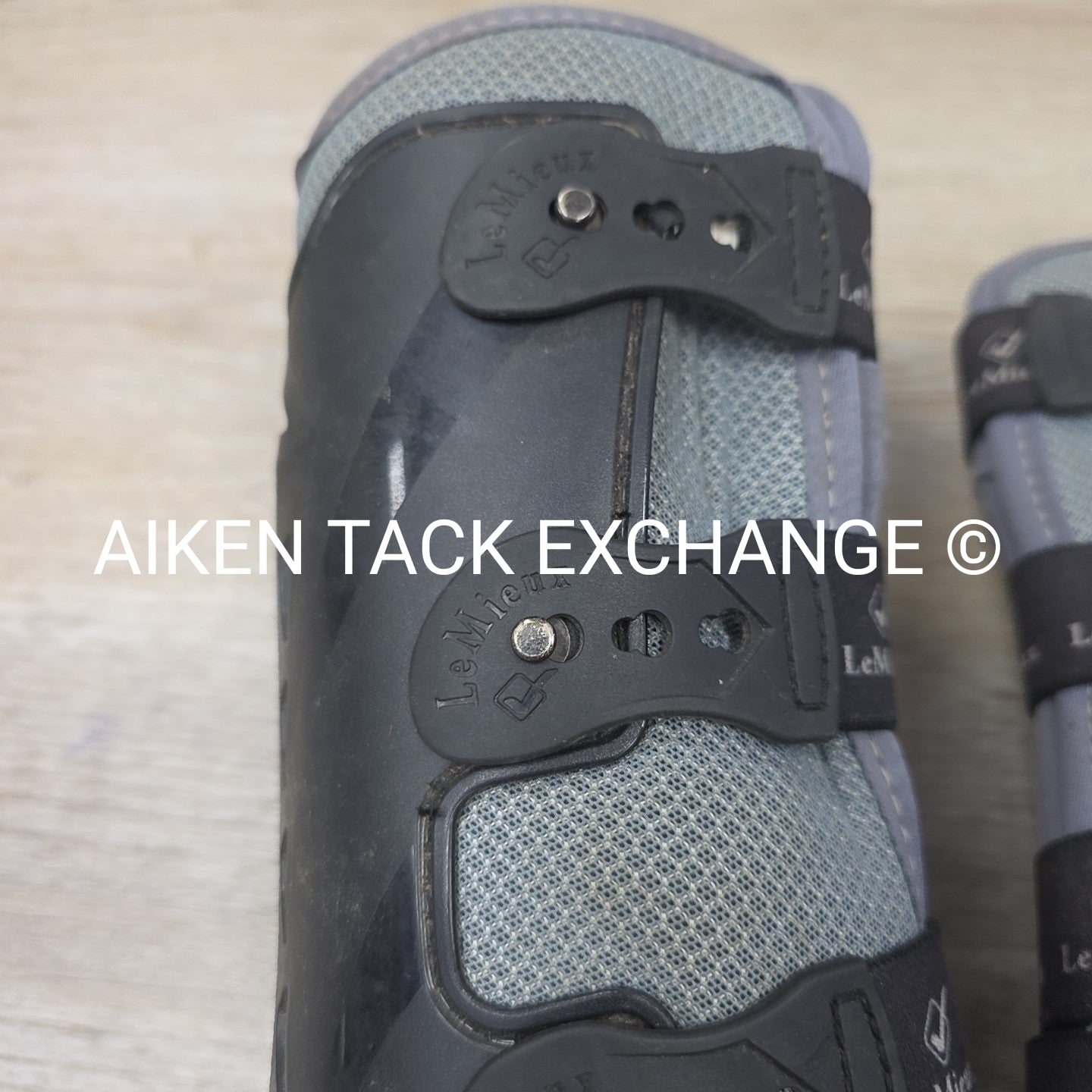 BARGAIN BUNDLE: LeMieux Open Front Tendon Boots, Medium Front & Large Hind
