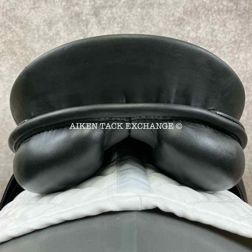 1990 Passier Katrin Dressage Saddle, 17" Seat, Medium Tree, Wool Flocked Panels