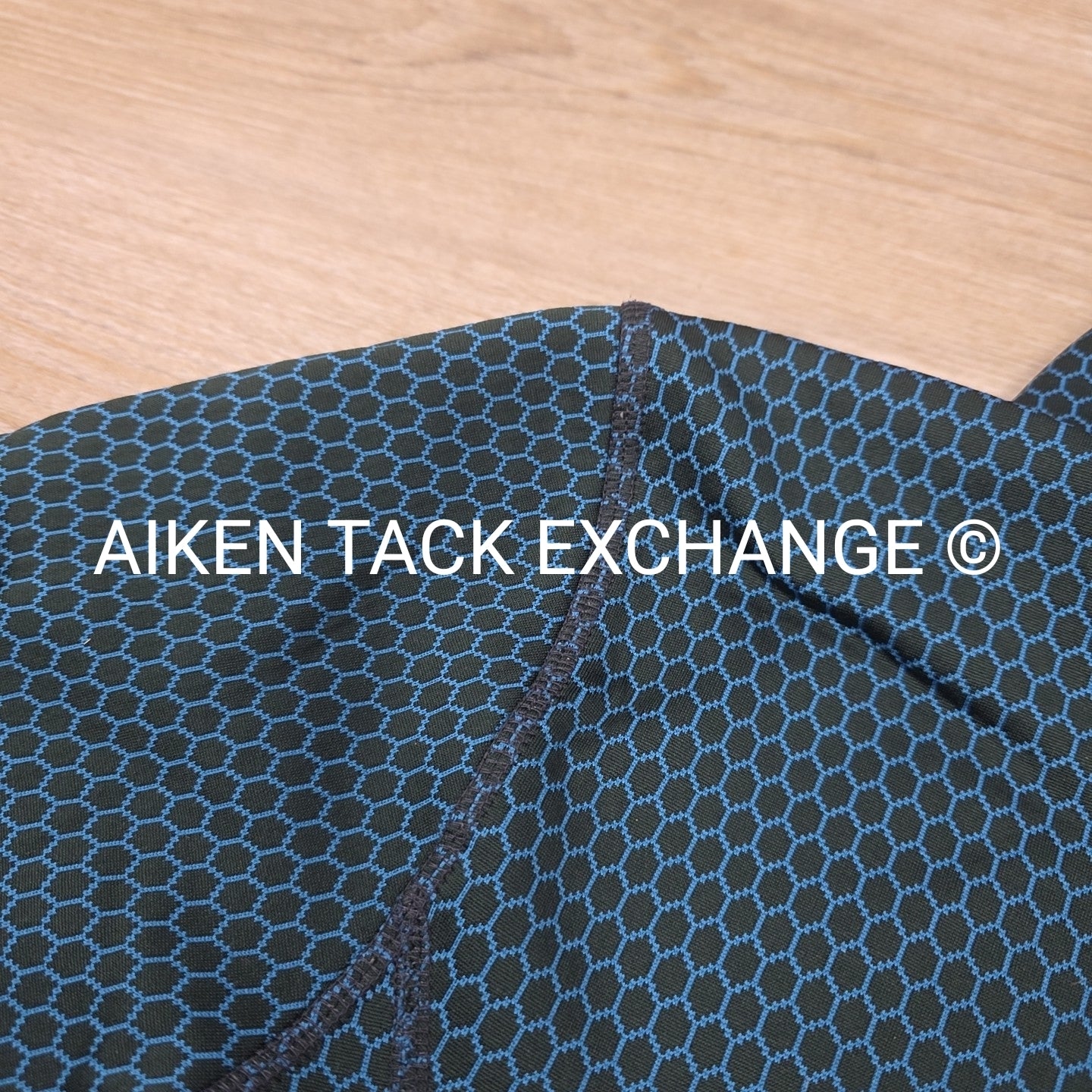 Kerrits Light Fleece Lined 1/4 Zip Pull Over, Size Large