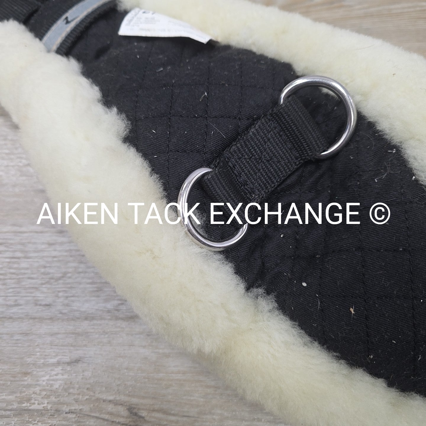 Horze Harleigh Sheepskin Girth, Back, 24"