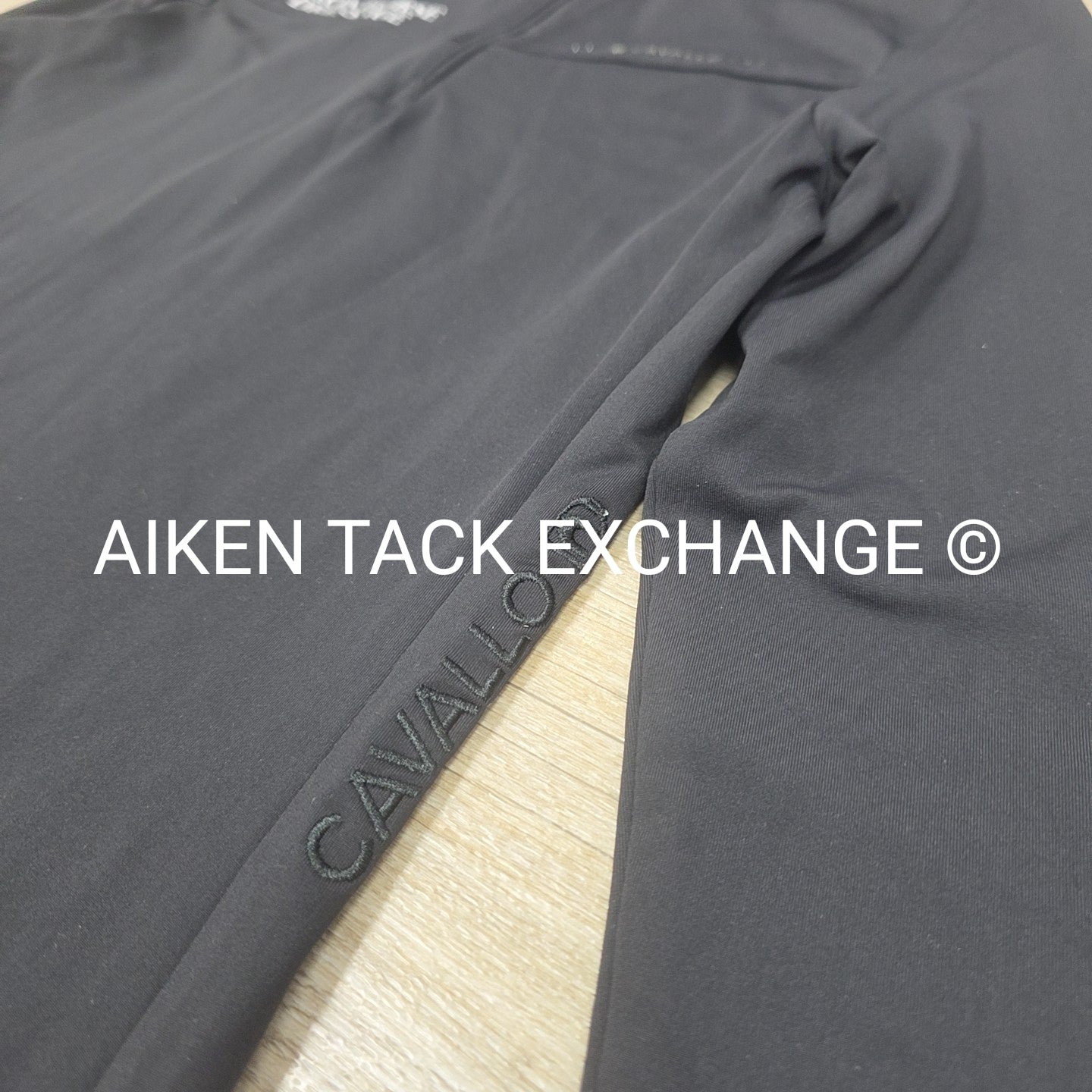 Cavallo Long Sleeve Top w/ Iron Horse Dressage Logo, Women's 34