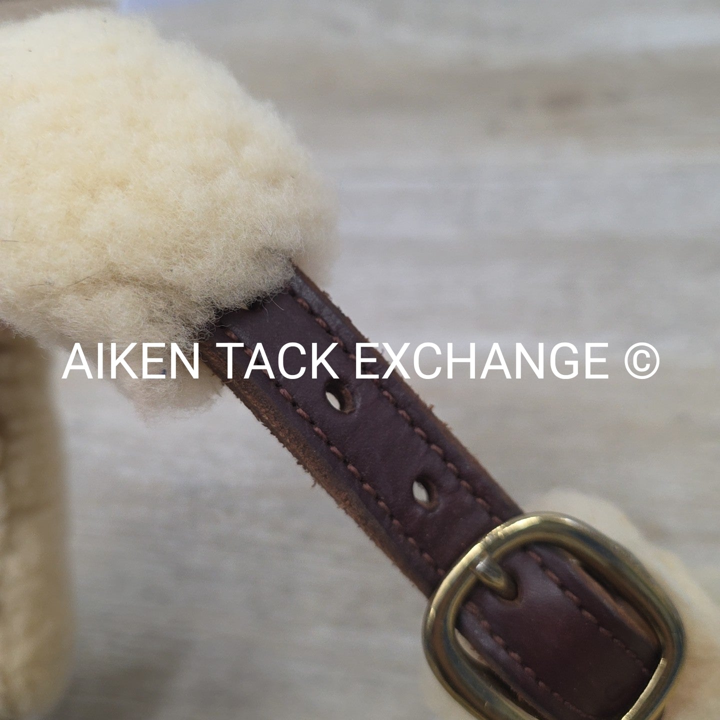 Sheepskin Shipping Halter, Size Cob