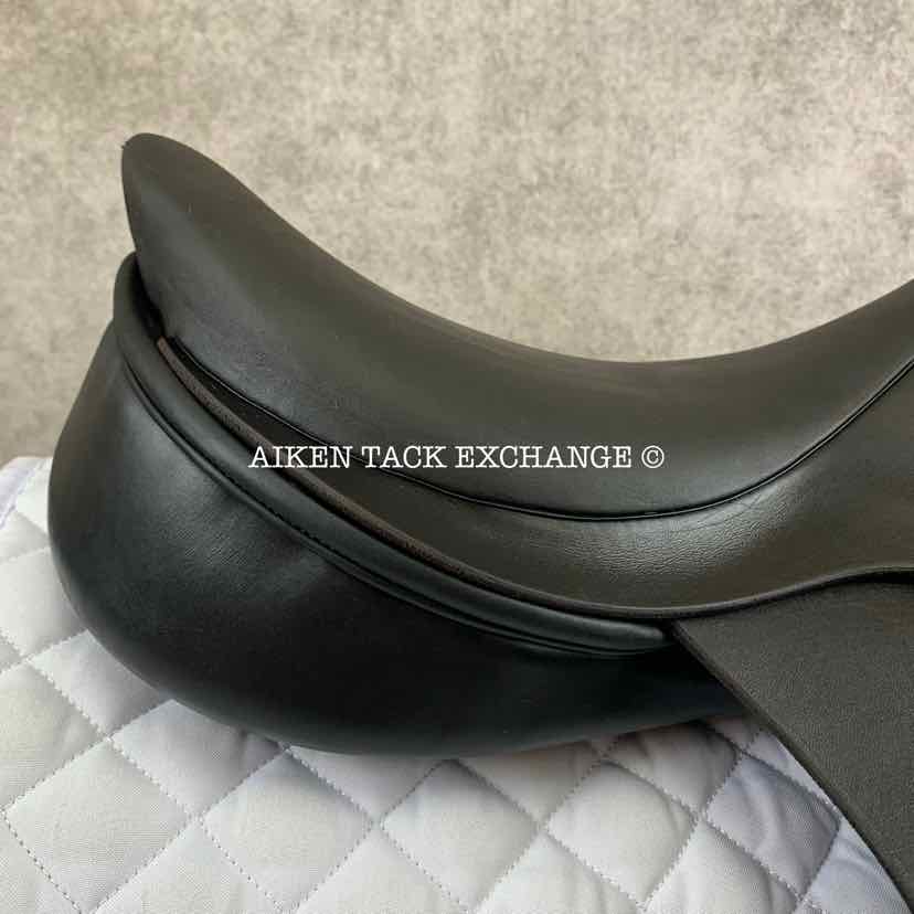 2017 Stackhouse Close Contact Jump Saddle, 16.5" Seat, Short Flap, Medium Narrow