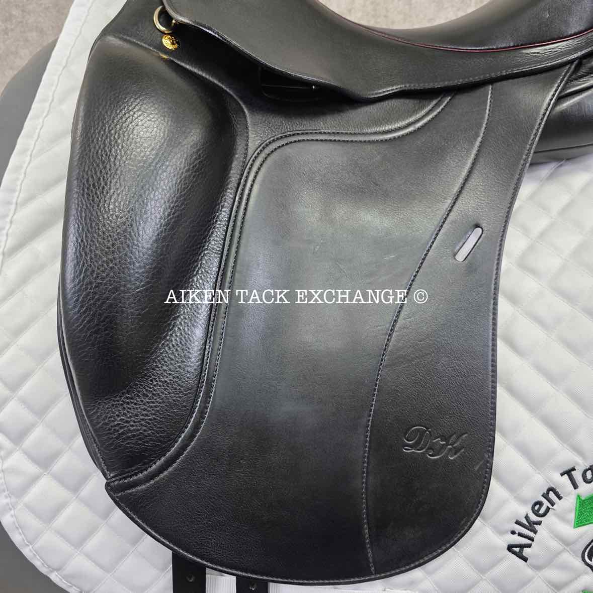 2006 DK Freedom Monoflap Dressage Saddle, 16.5" Seat, Extra Wide Tree, Wool Flocked Panels