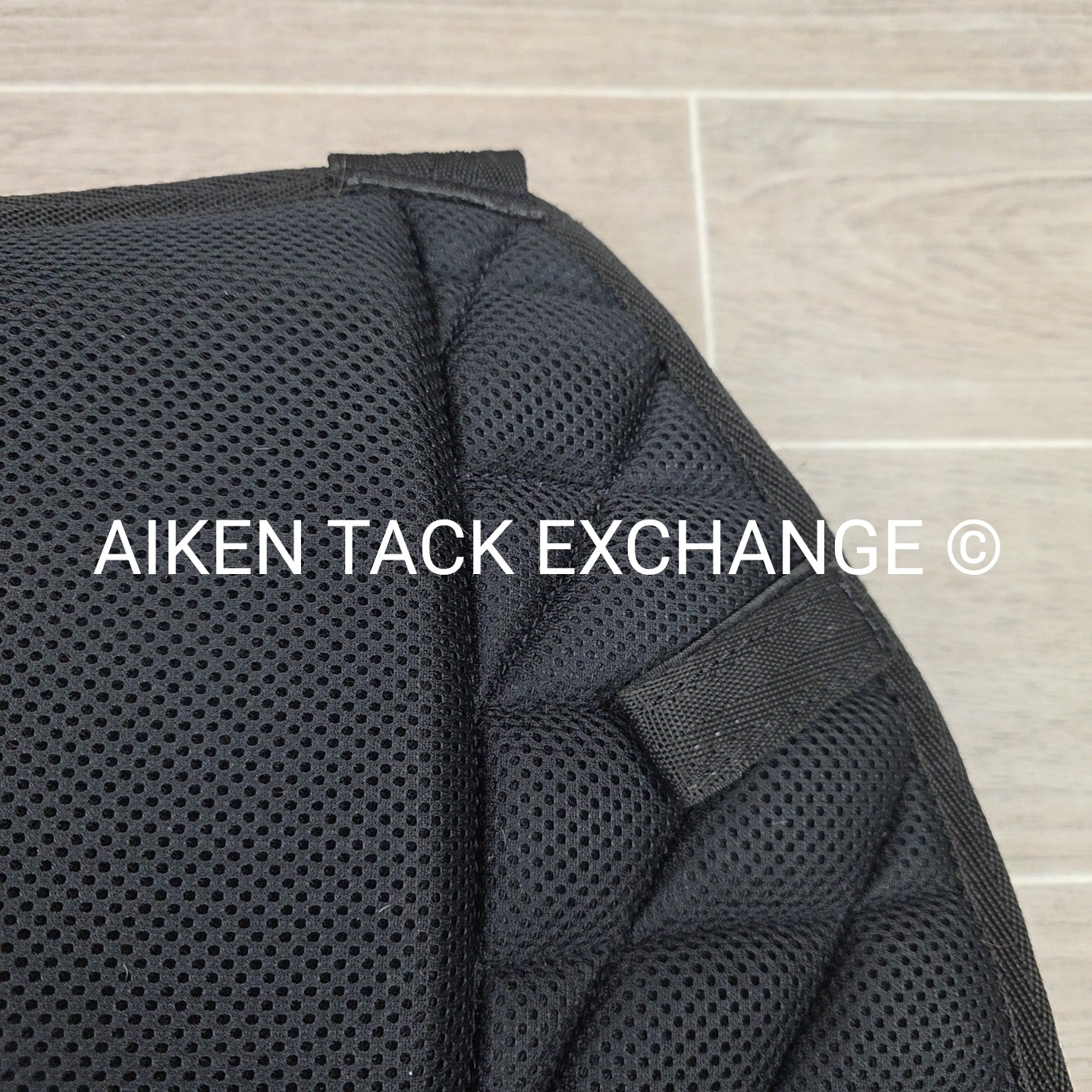 Hilison Size All Purpose Black English Saddle Pads
