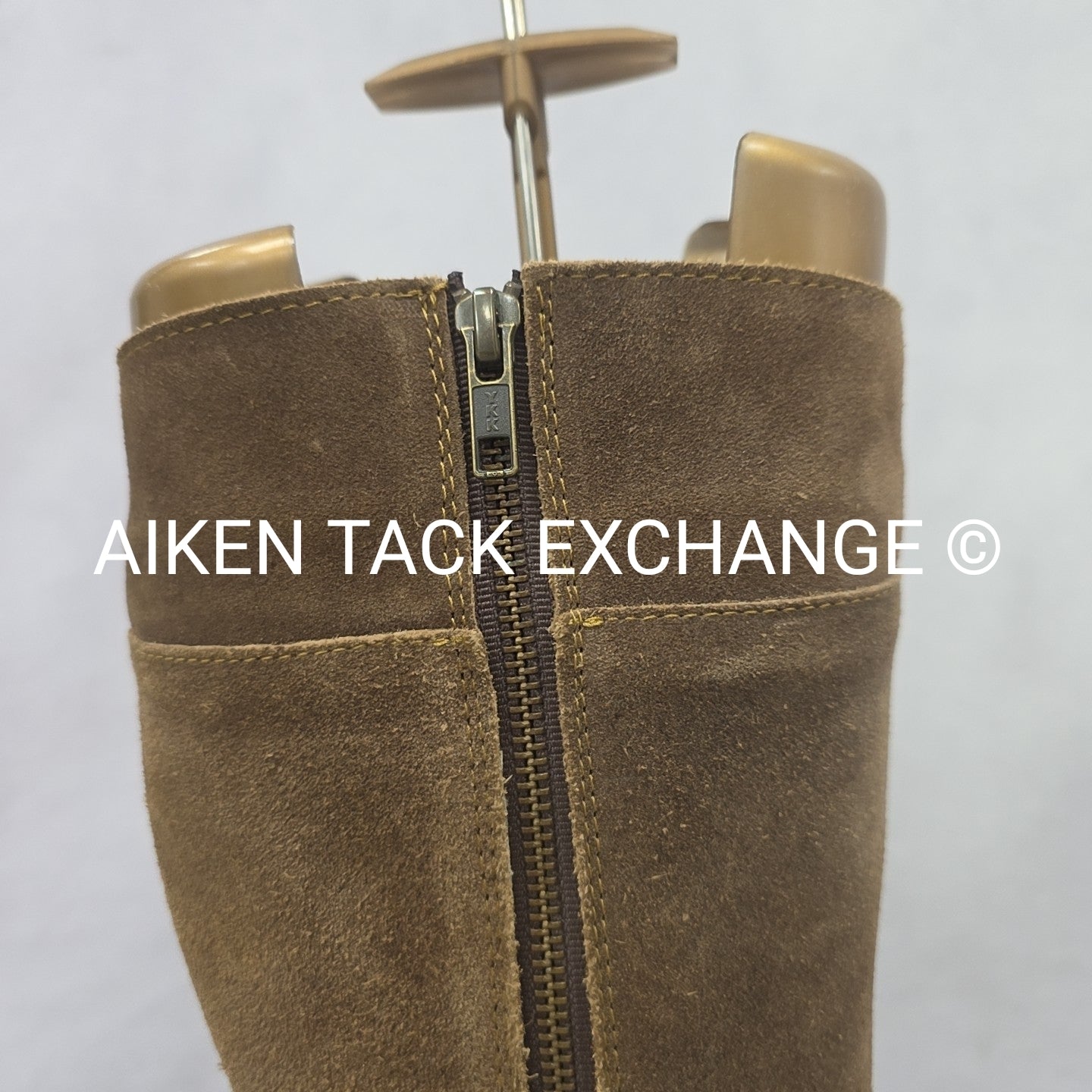 Born Boots, Women's 6.5 (blemishes)