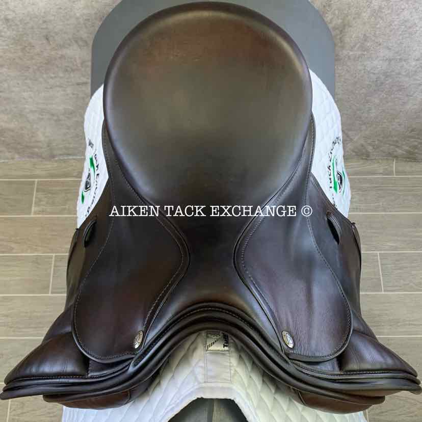 **SOLD** Ryder Legacy Dressage Saddle, 17" Seat, Short Flap, Wide Tree, Wool Flocked Panels