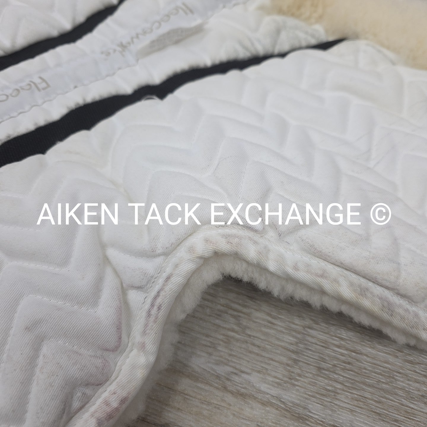 Fleeceworks FXK Sheepskin Half Pad w/ Plain Edge