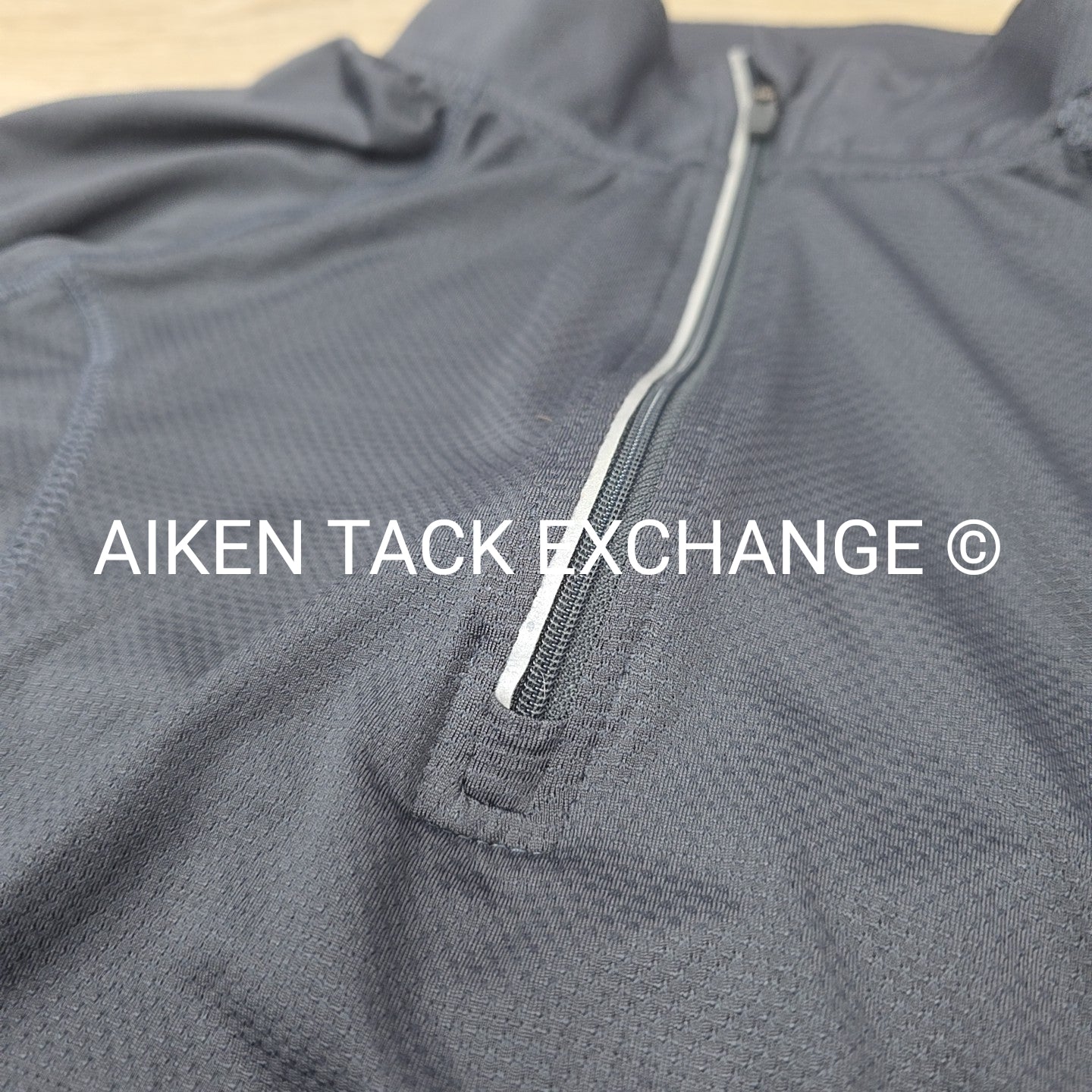 Danskin Now Long Sleeve Top, Size Medium