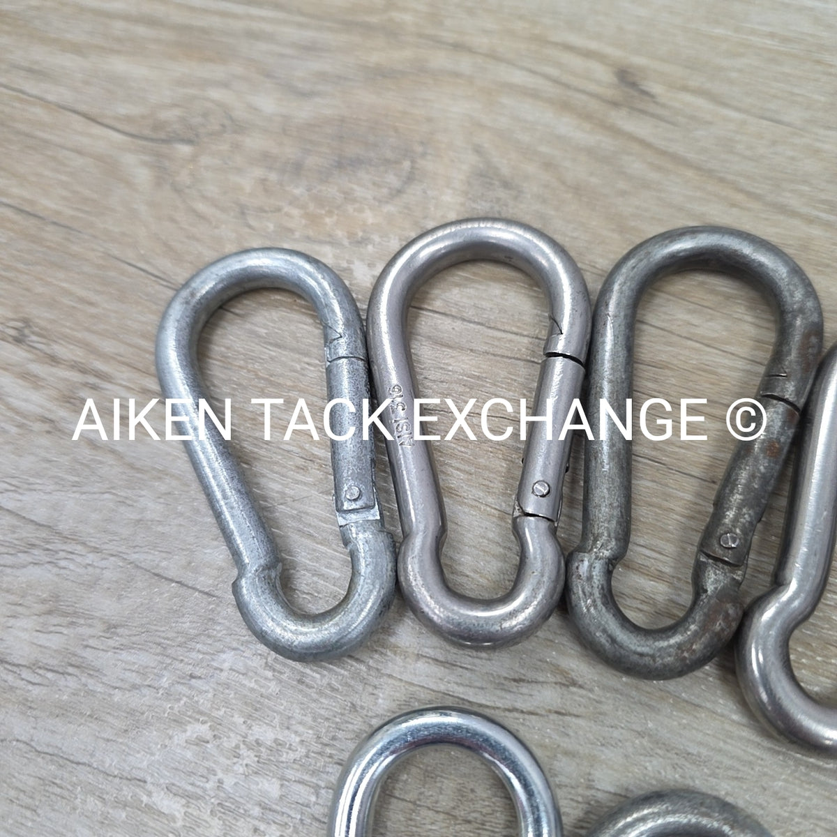 BARGAIN BUNDLE: 7 Carabiner Clips, Assorted Sizes