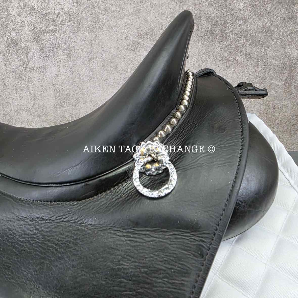 Zaldi Luso Deluxe Portuguese Dressage Saddle, 17" Seat, M/MW Tree, Wool Flocked Panels, Comes with Matching Tack & Accessories