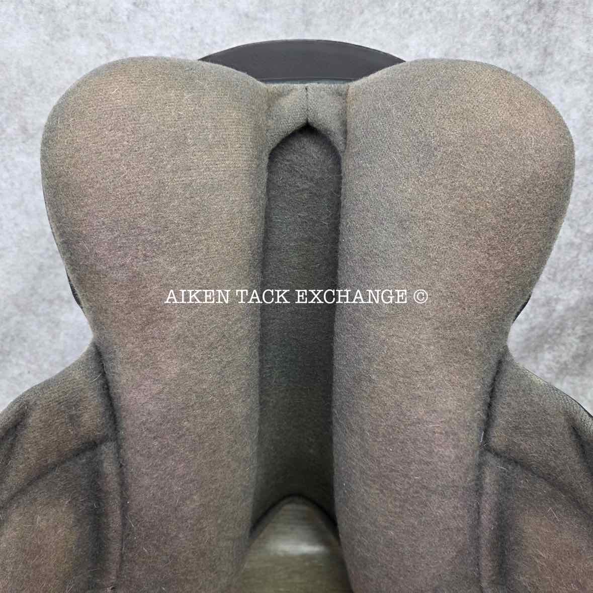 2011 Black Country Vinici Monoflap Dressage Saddle, 17.5" Seat, Medium Wide Tree, Wool Flocked Serge Panels