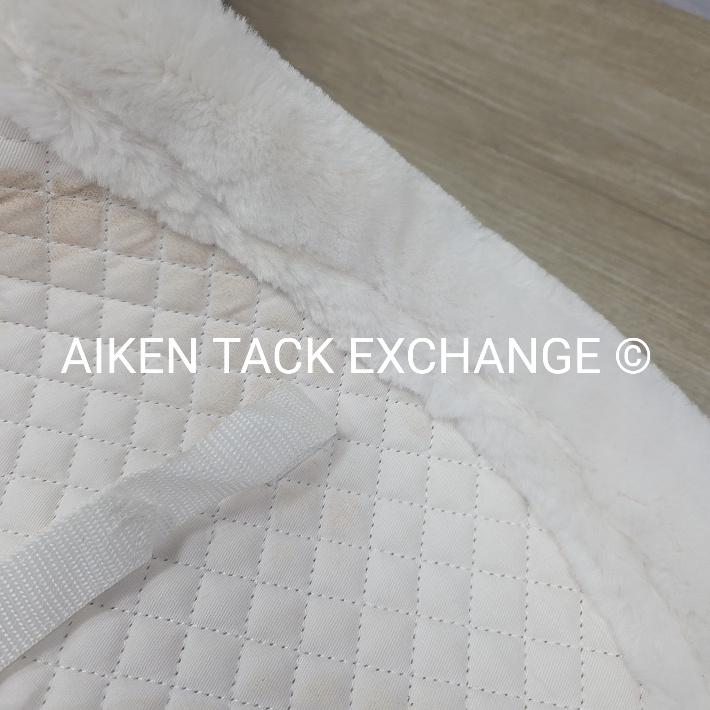 Shires SupaFleece Fully Lined Shaped Saddle Pad, 18"