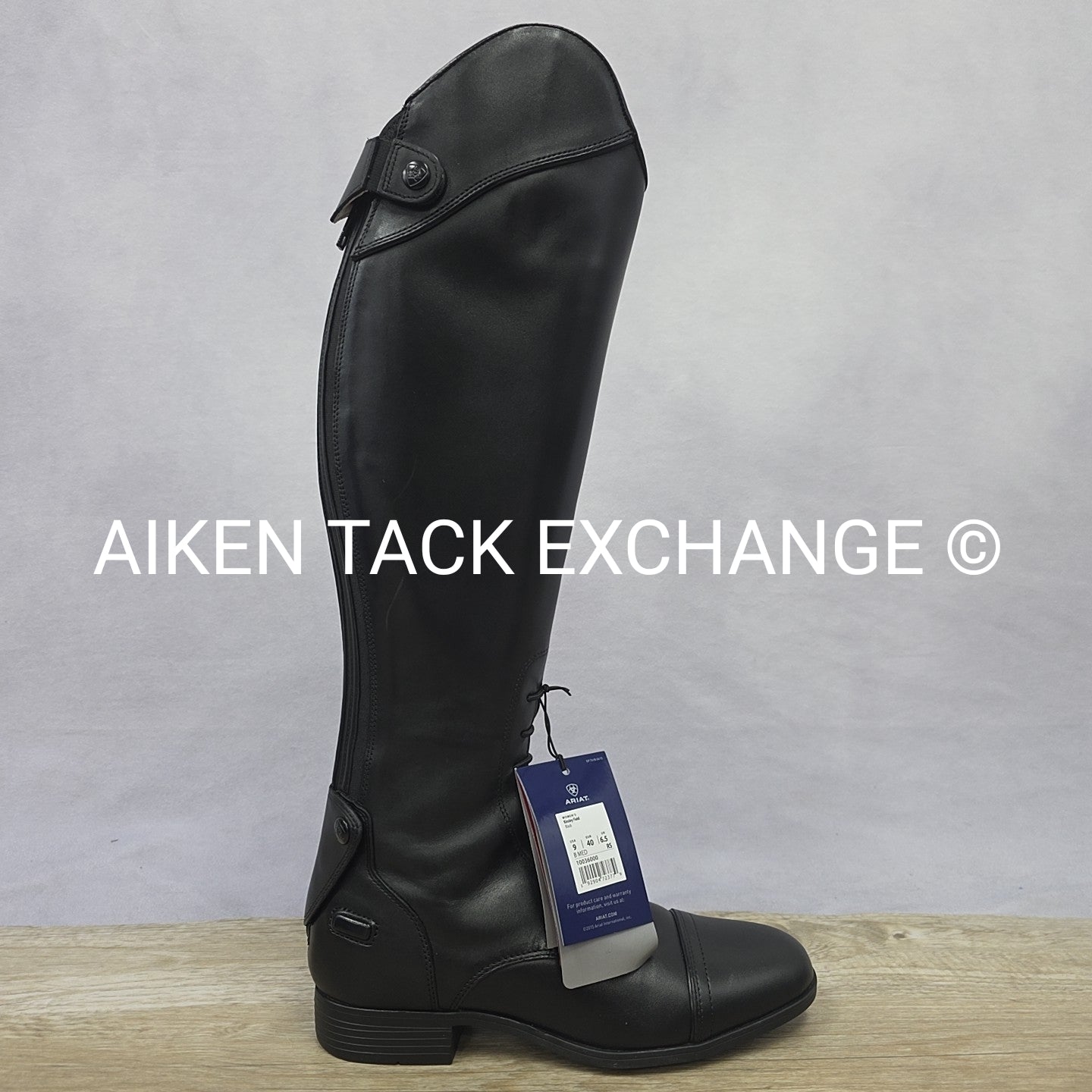 Ariat Kinsley Field Boot, Size 9 Regular Short