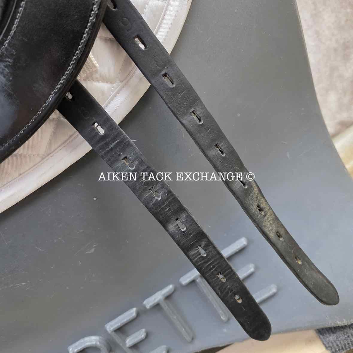 2020 Kentaur Ithaka AP Dressage Saddle, 18" Seat, Medium Wide Tree, Wool Flocked Panels