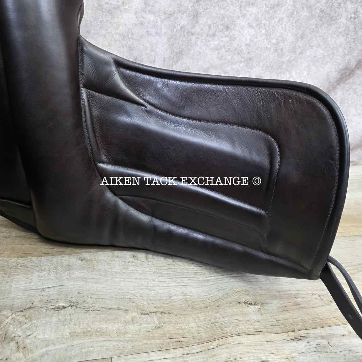 2004 Black Country Vinici Monoflap Dressage Saddle, 17.5" Seat, MW/W Tree, Wool Flocked Panels
