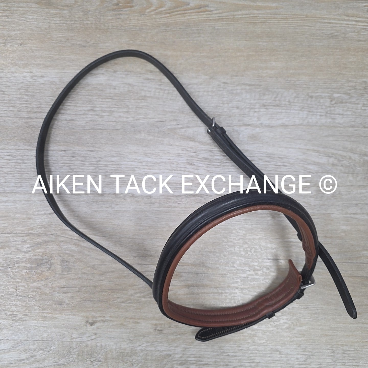 Bobby's English Tack Plain Raised Noseband, Black & Brown, Size Full
