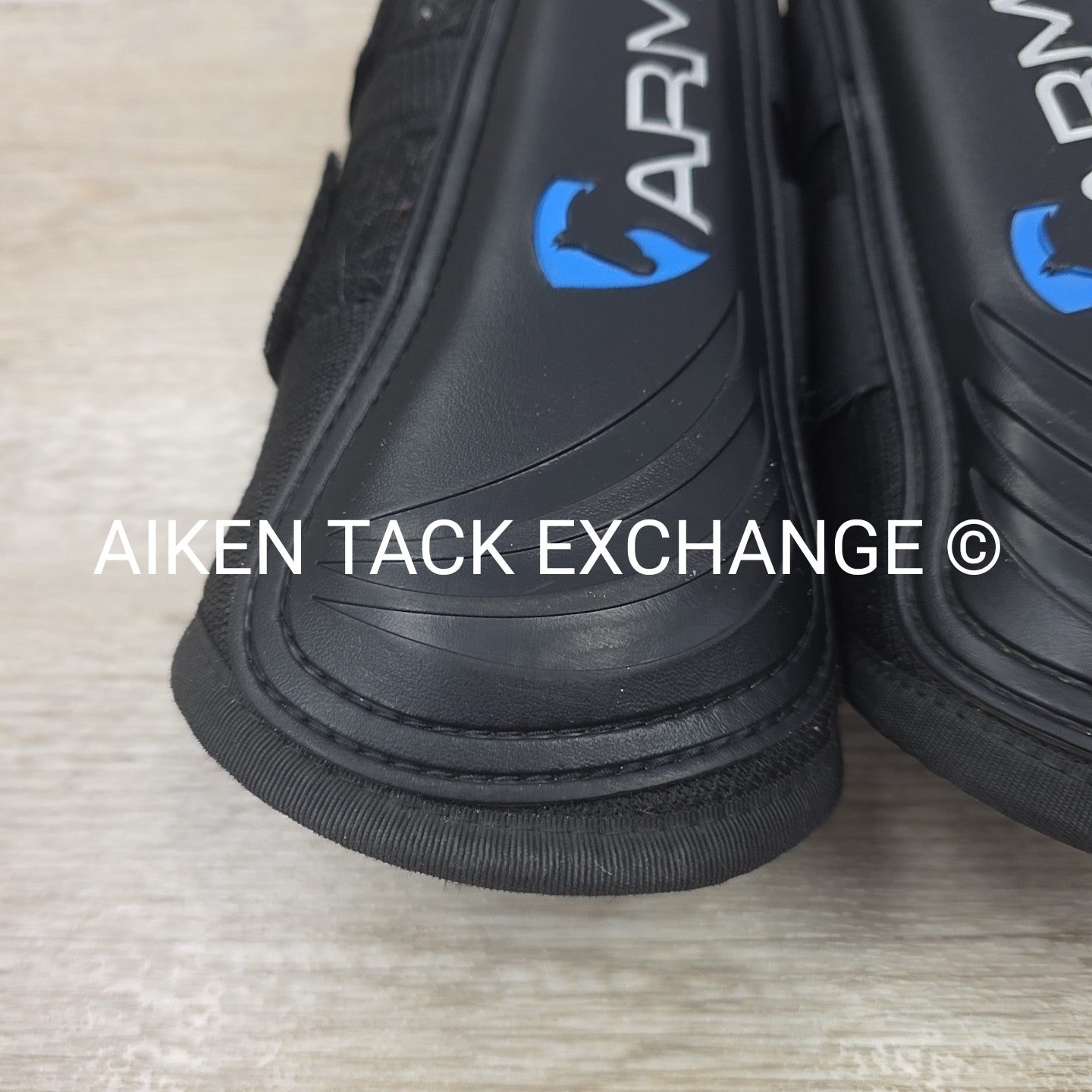 Arma Air Motion Brushing Boots, Size Cob