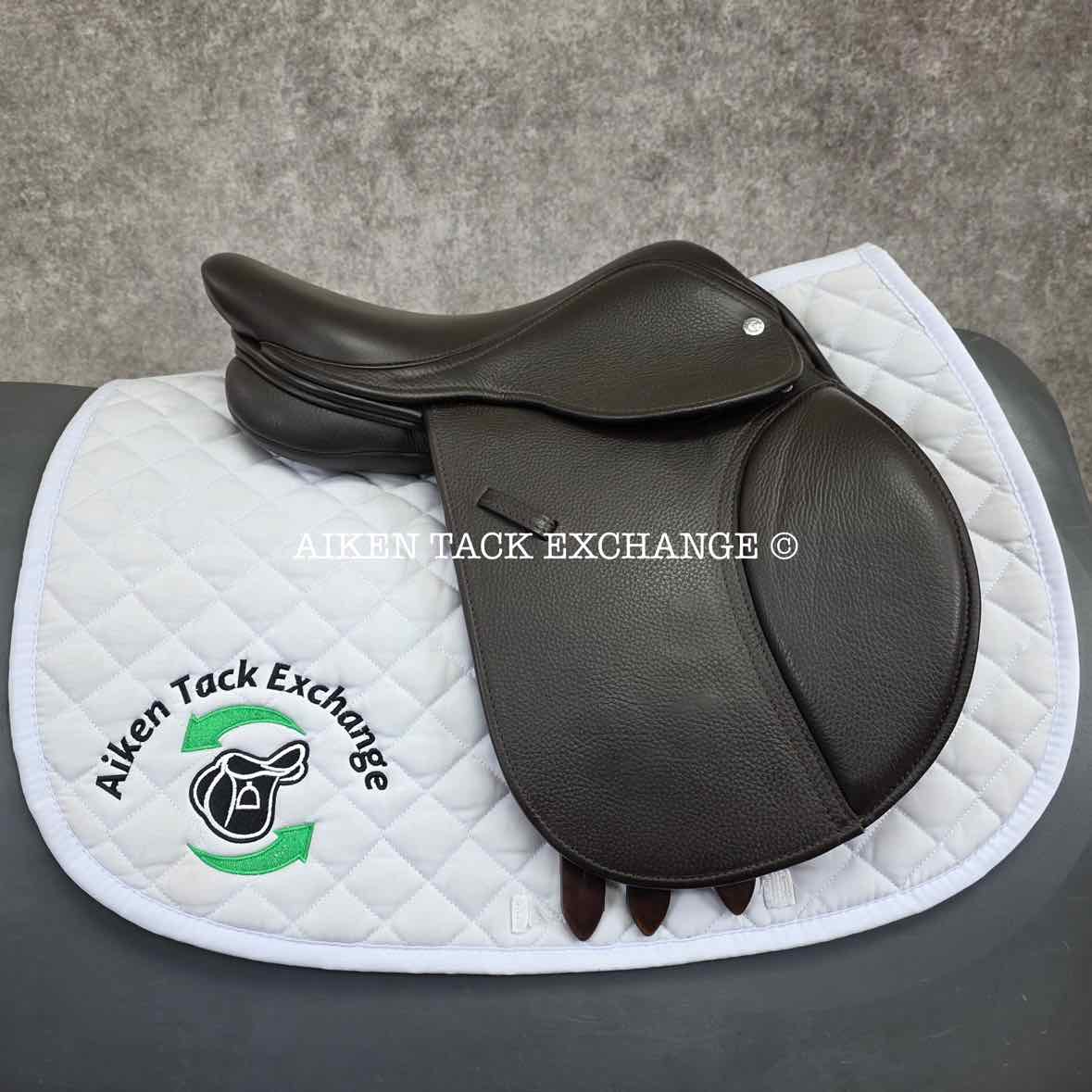 2017 Custom Saddlery Monte Carlo Jr Close Contact Jump Saddle, 15" Seat, Adjustable Tree, Wool Flocked Panels